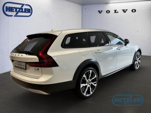 Volvo V90 Cross Country AWD B4 145 kW image number 3