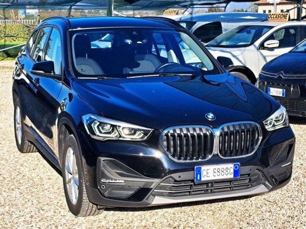 BMW X1 sDrive18d Advantage 110 kW image number 4