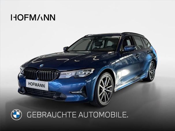 BMW 330 e Touring M Sport 215 kW image number 1