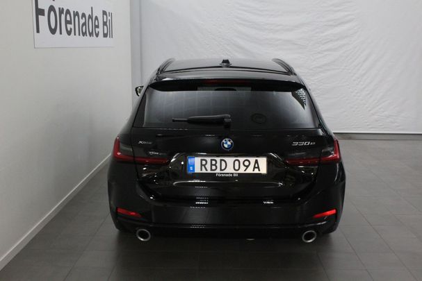 BMW 330 Touring M Sport xDrive 185 kW image number 12