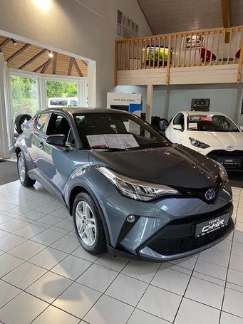 Toyota C-HR Hybrid 90 kW image number 2