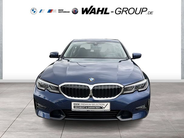 BMW 320d Sport Line 140 kW image number 3