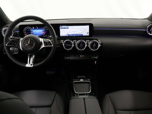 Mercedes-Benz CLA 180 Shooting Brake 100 kW image number 8