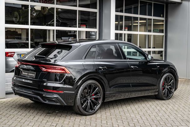 Audi Q8 60 TFSIe quattro 340 kW image number 25