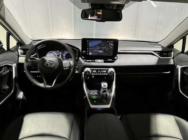 Toyota RAV 4 2.5 Hybrid 163 kW image number 3