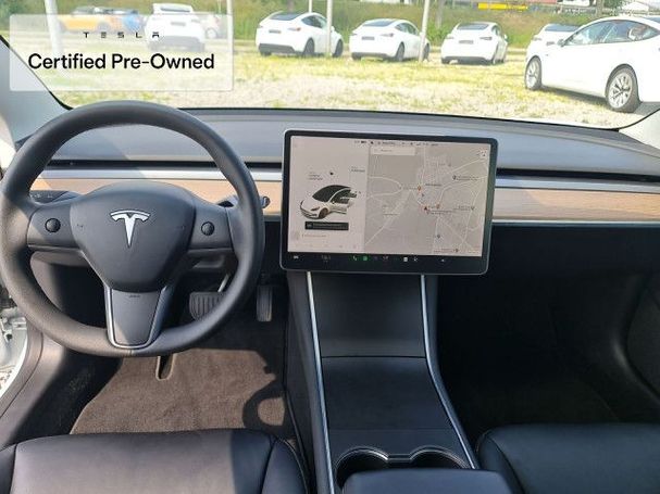 Tesla Model 3 Long Range AWD 258 kW image number 13