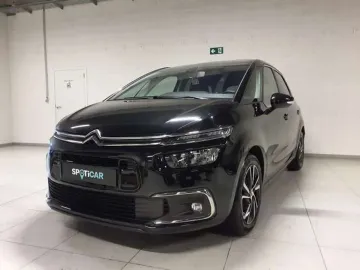 Car image 28