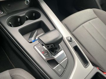 Car image 21