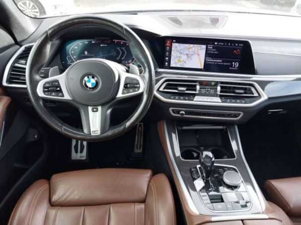 BMW X5 xDrive 213 kW image number 16