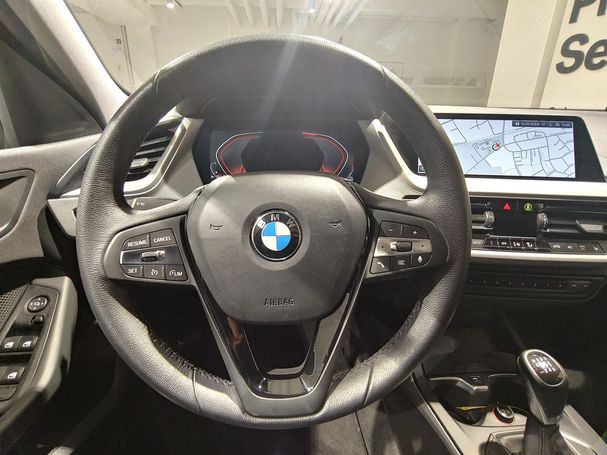 BMW 116i 80 kW image number 11