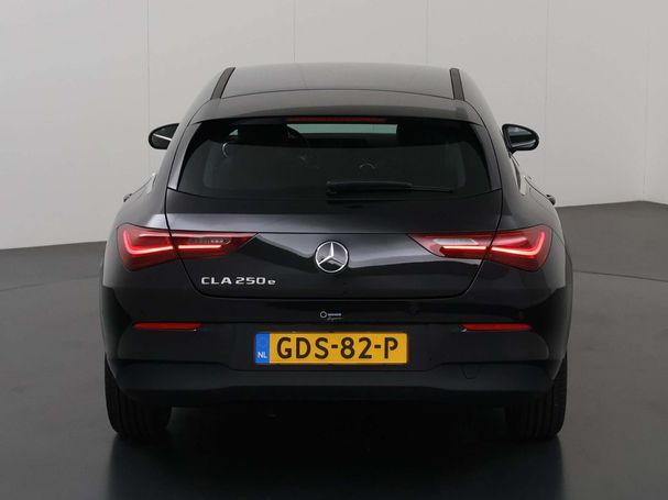 Mercedes-Benz CLA 250 Shooting Brake e 160 kW image number 7