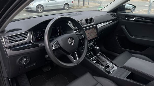 Skoda Superb Combi 4x4 DSG L&K 200 kW image number 5