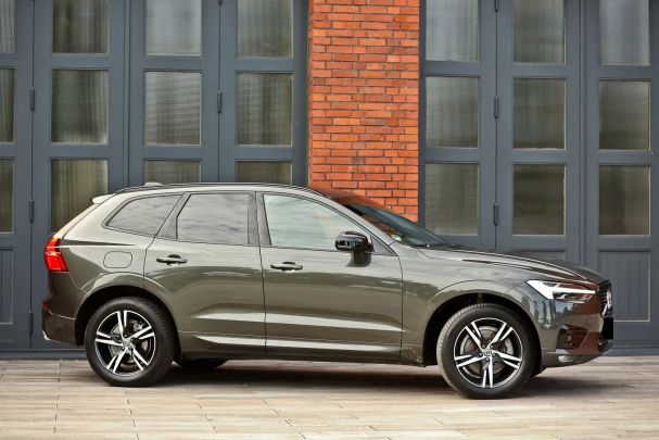 Volvo XC60 B4 AWD Geartronic RDesign 145 kW image number 5