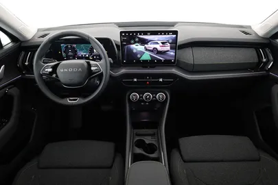 Car image 30