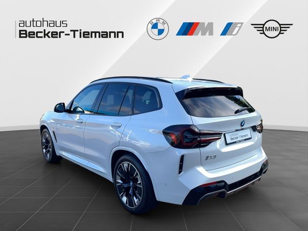 BMW iX3 M Sport Impressive 210 kW image number 4