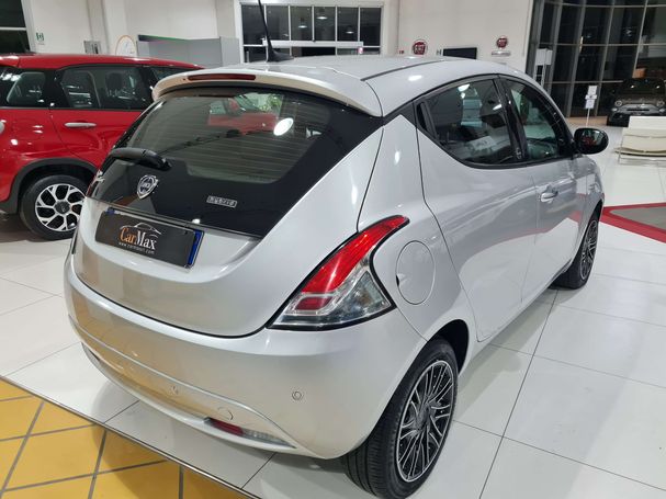 Lancia Ypsilon 51 kW image number 6