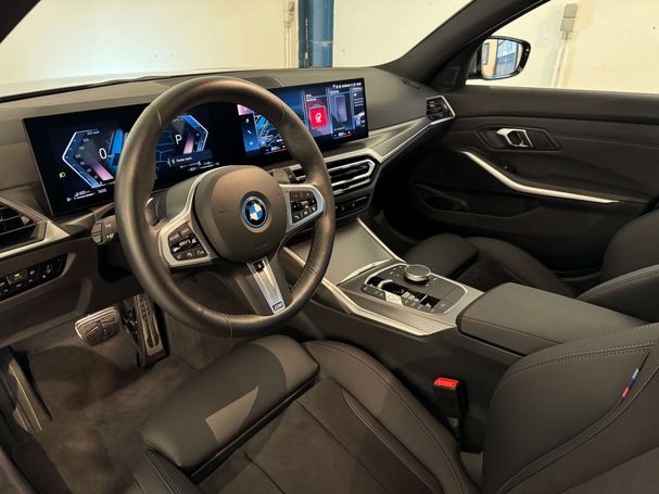 BMW 330e Touring 215 kW image number 8