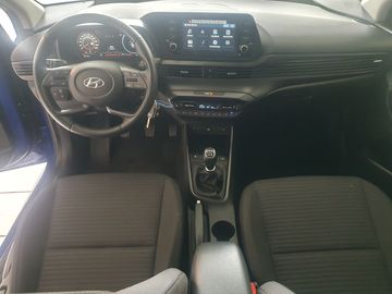 Car image 11