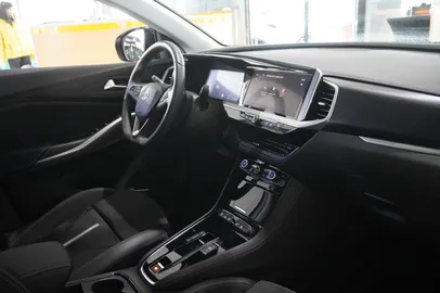 Car image 41