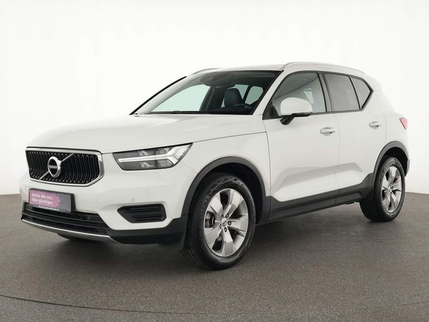 Volvo XC40 Momentum 110 kW image number 1