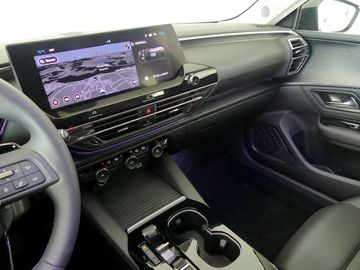 Car image 22