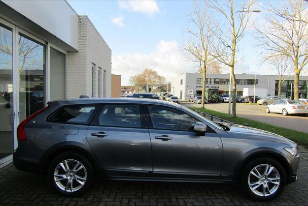 Volvo V90 Cross Country T5 AWD Geartronic 187 kW image number 22