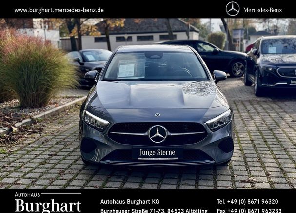 Mercedes-Benz A 180 100 kW image number 1