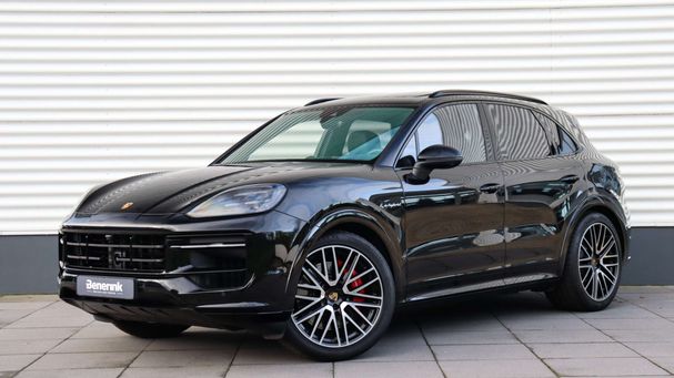 Porsche Cayenne S E-Hybrid 382 kW image number 1