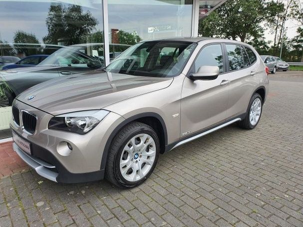 BMW X1 sDrive18i 110 kW image number 1