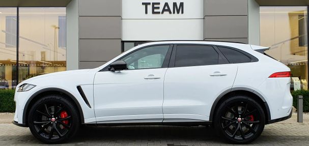 Jaguar F-Pace AWD SVR 405 kW image number 2