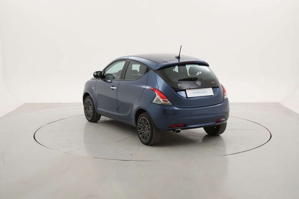 Lancia Ypsilon 51 kW image number 5