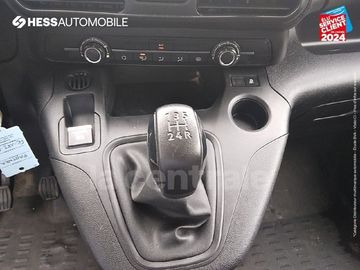 Car image 31