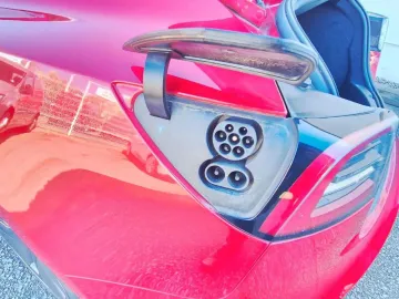 Car image 37