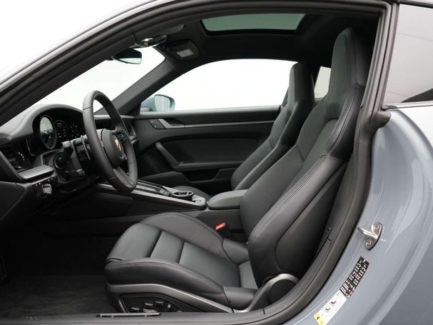 Porsche 992 Carrera 353 kW image number 14