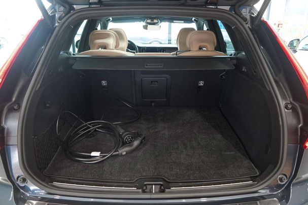 Volvo XC60 T6 Recharge AWD Plus 257 kW image number 6