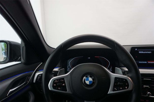 BMW 520d Touring xDrive 140 kW image number 3