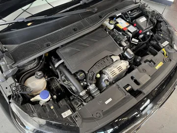 Car image 36