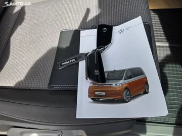 Car image 47