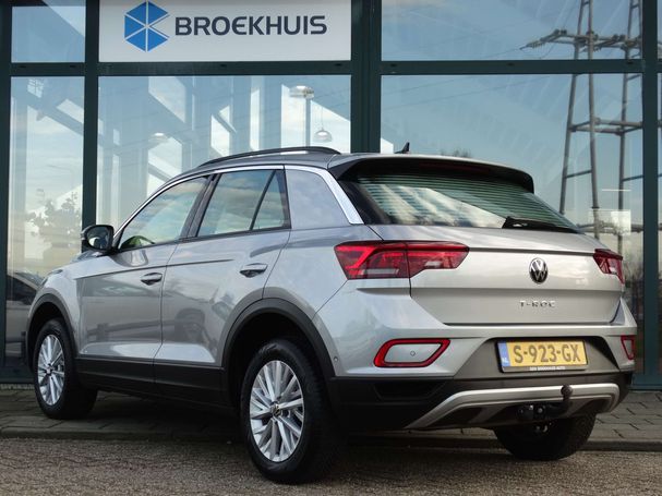 Volkswagen T-Roc 1.0 TSI T-Roc 81 kW image number 2