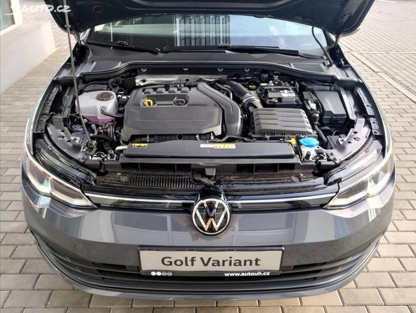 Volkswagen Golf 1.5 eTSI Life DSG 110 kW image number 47