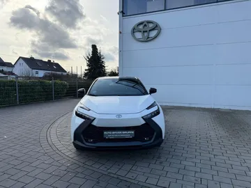 Car image 2