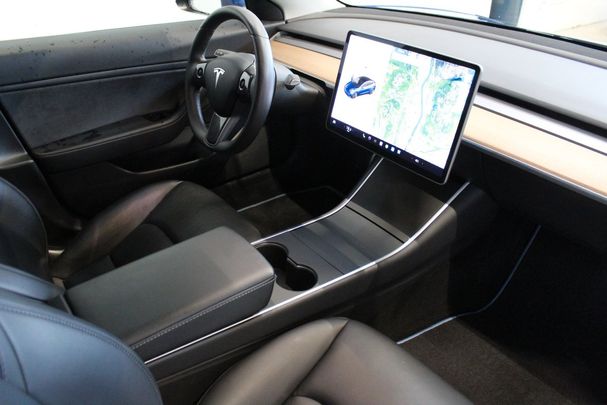 Tesla Model 3 Performance AWD 375 kW image number 9