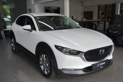 Car image 2