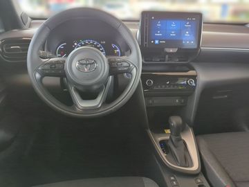 Car image 12