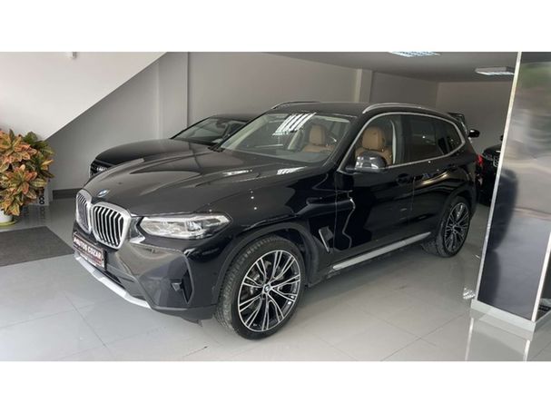 BMW X3 xDrive 210 kW image number 1