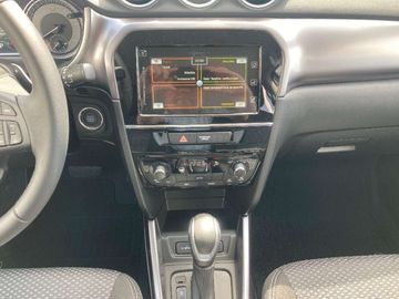 Car image 13