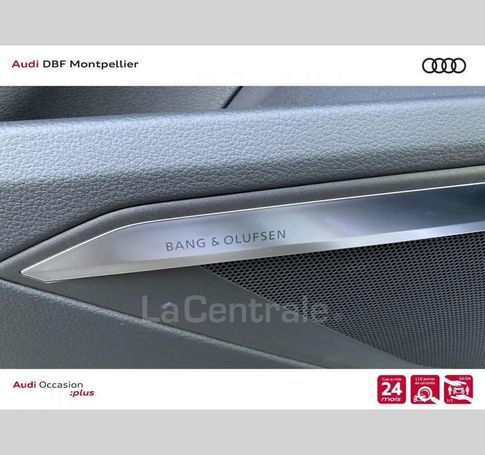 Audi Q8 55 quattro e-tron 114 kW image number 22