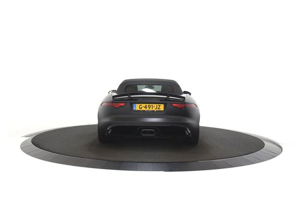 Jaguar F-Type 2.0 Chequered Flag 221 kW image number 2