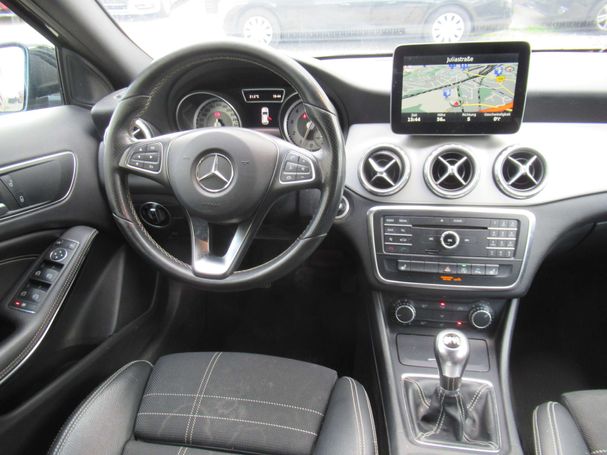 Mercedes-Benz GLA 180 90 kW image number 13