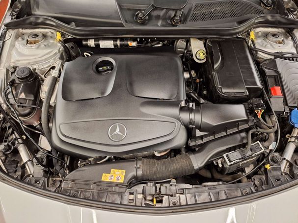 Mercedes-Benz CLA 180 90 kW image number 16